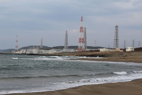 Kashiwazaki-Kariwa_Nuclear_Power_Plant_Seaside_View_201702160319282be.jpg